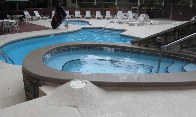 Gatlinburg Condo | Tree Tops is a Beautiful place to relax and enjoy the peacefulness.