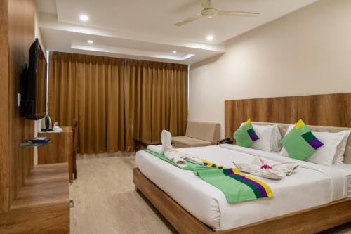 Air Force Area Hotel | Treebo Sonal Palace, Near Umaid Bhawan Palace