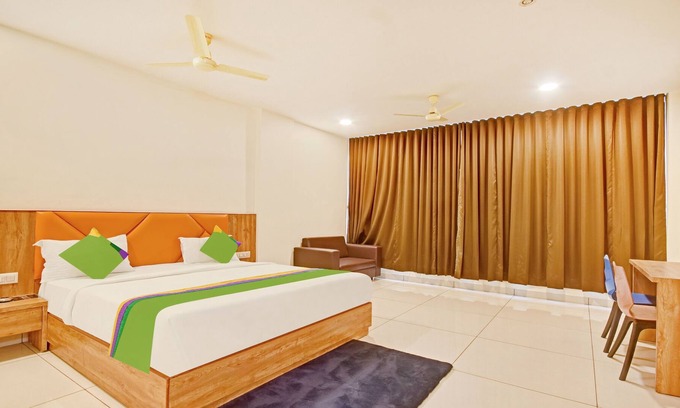 Viramgam Hotel | Treebo Trend Fun Regency