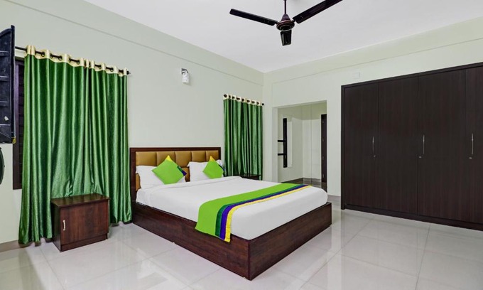 Sulthan Bathery Hotel | Treebo Trend Sierra Vista Apartment