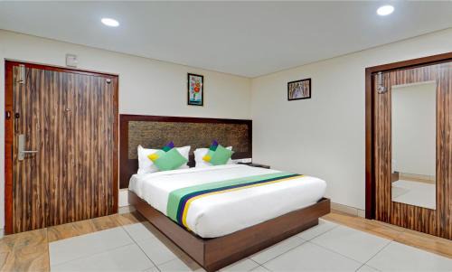 Sadras Hotel | Treebo Vetri Supreme Residency
