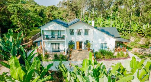 Arusha Cabin | Treetops Villa