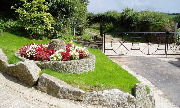 Liskeard Bed & Breakfast | Tregondale Manor Farm