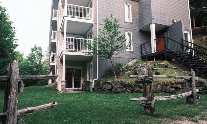 Mont-Tremblant Village Condo | Tremblant Old village - Cozy - mountain view