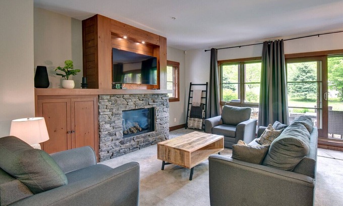Versant Soleil Apartment | Tremblant Prestige - Étoile 1510-23