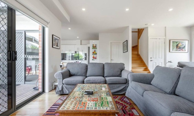 Brunswick West House | Trendy and Spacious Brunswick Stay with Outdoor Deck