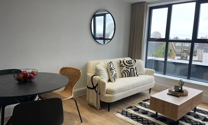 Pontcanna Apartment | Trendy Apartment in Cardiff