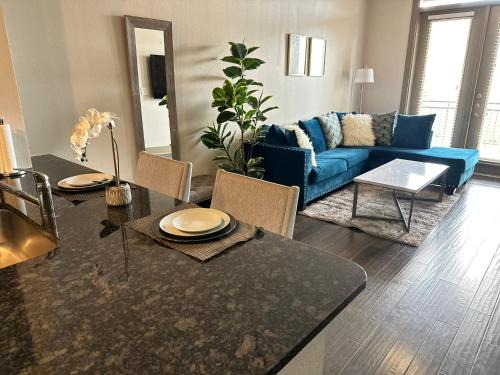 East Downtown Houston Apartment | Trendy downtown apt