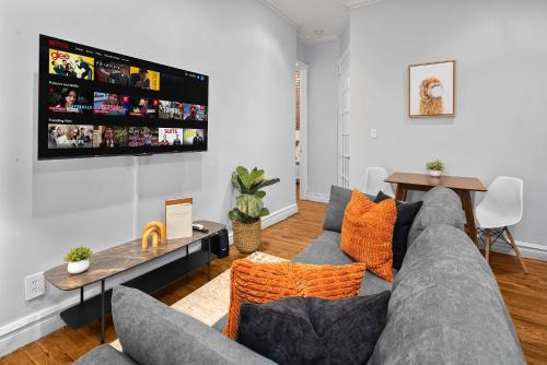 SoHo Apartment | Trendy Nolita Apartment with Eclectic Style
