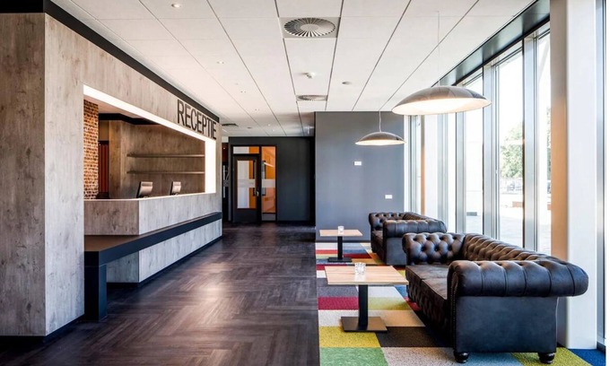Oss Hotel | Trendy Room for Food Enthusiasts - Central Culinary Haven