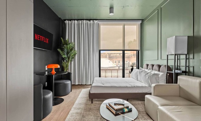 Historic Ybor Apartment | Trendy Ybor Studio | Free Parking | Close to DT!