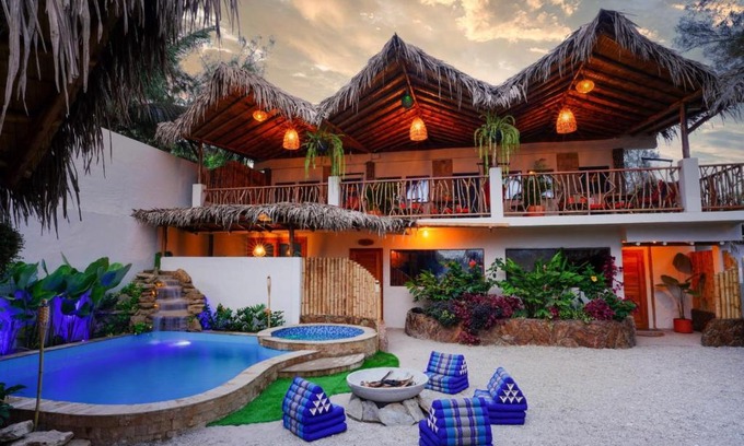 Montanita House | Tres Palmas