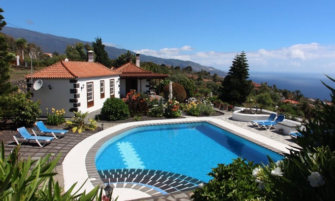 Brena Baja House | Tres Pinos, Mazo, Spanien