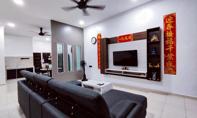 Batu Pahat House | TREX Homestay Batu Pahat