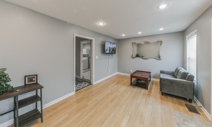 Kenova House | Tri-State Luxury Rental Properties