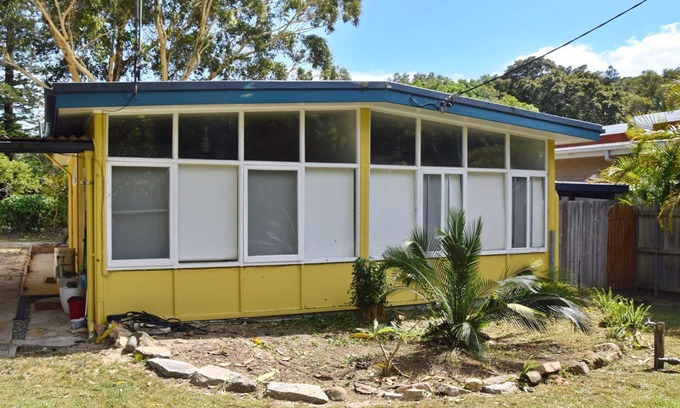 Arakoon Apartment | Trial Bay Beach Cabin 3
