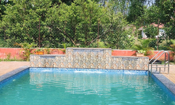 Khatia Hotel | Tribal Wood Resort