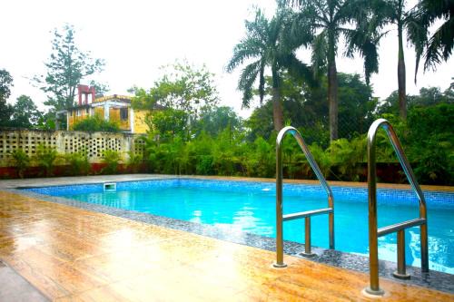 Khatia Resort | Tribal Wood Resort