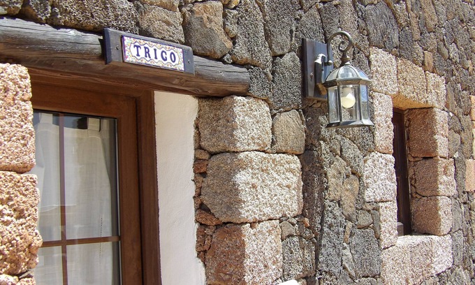 Maguez House | "TRIGO" quaint studio apartment in an old mill from the year 1912.