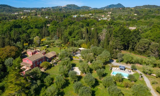 Agios Ioannis Villa | Triklino Estate