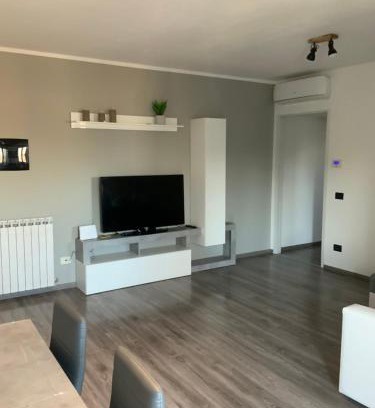 Millepini Apartment | Trilocale alle porte di Milano immerso nel verde