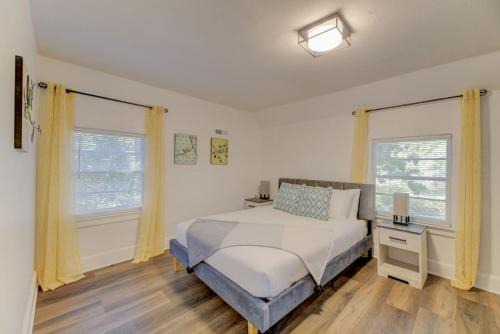 Columbia Apartment | Trim 1B 1BA in Gorgeous Columbia