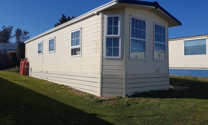 Aldborough House | Trimingham Park; Lovely Caravan 51, Brilliant Sea Views, Cromer Norfolk