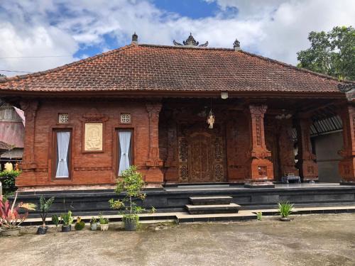 Penebel House | Trinadhi Homestay