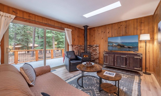 Carnelian Bay Cabin | Triple C, 3BD/2BA, Dog-Friendly