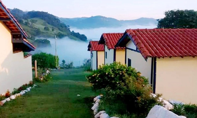 Extrema House | TRIPLE CHALET (2 + 1) - POUSADA