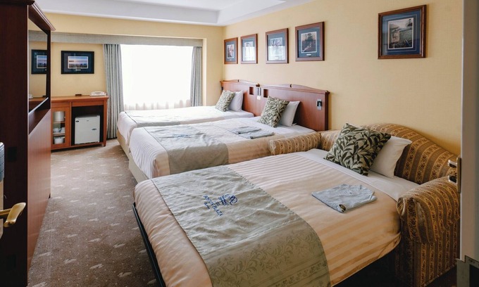 Kusatsu Hotel | Triple room nonsmoking Great value simple stay /Kusatsu Shiga