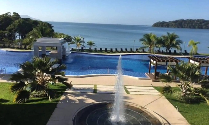 Panama City Condo | Tropical Ocean View Beautiful Condo 14th Floor