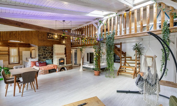 Bistrita House | Tropica Home with Barbeque & Ciubar