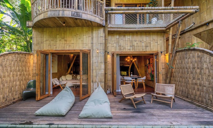 Beraban Villa | Tropical 2BR Bamboo Villa in Cemagi