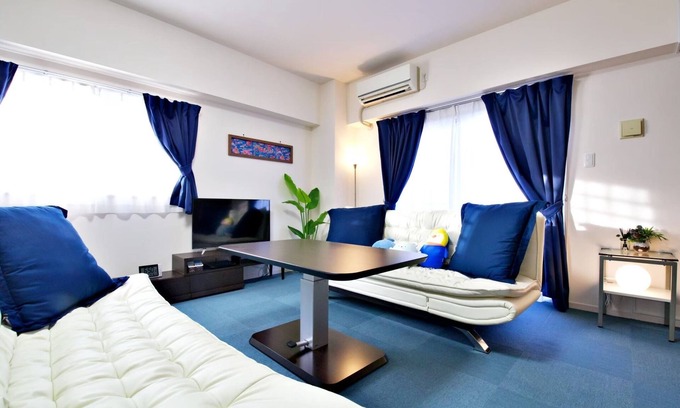 Ginowan Apartment | Tropical beach Many popular spots Up to 9 people/Ginowan Okinawa