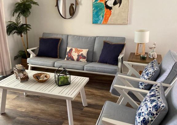 Bayview Apartment | Tropical Cottage Beach