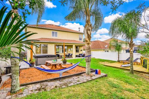 Bella Toscana House | Tropical Escape