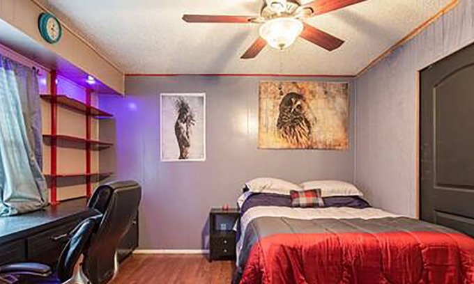 Keystone House | Tropical historic lodge w/firepit, close to Tarpon springs and great golf spots