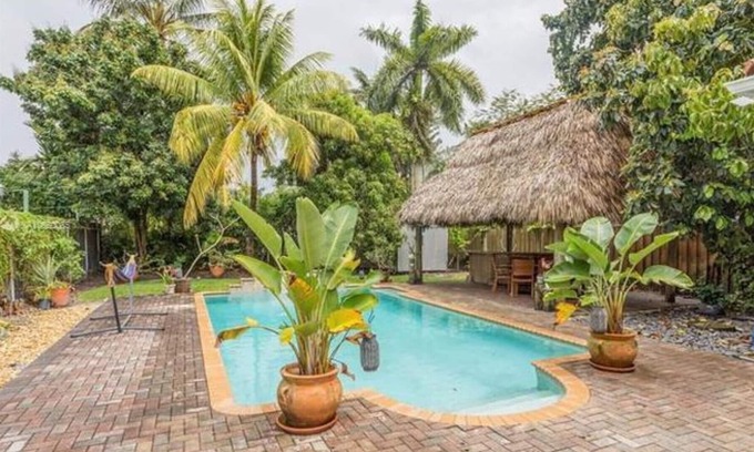 Riviera Estates House | Tropical Home! 3 bed/2 bath Oasis with Pool!
