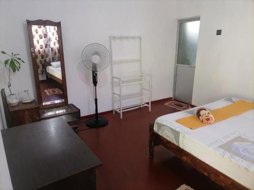Balapitiya Apartment | Tropical Homestay By Golden Beach