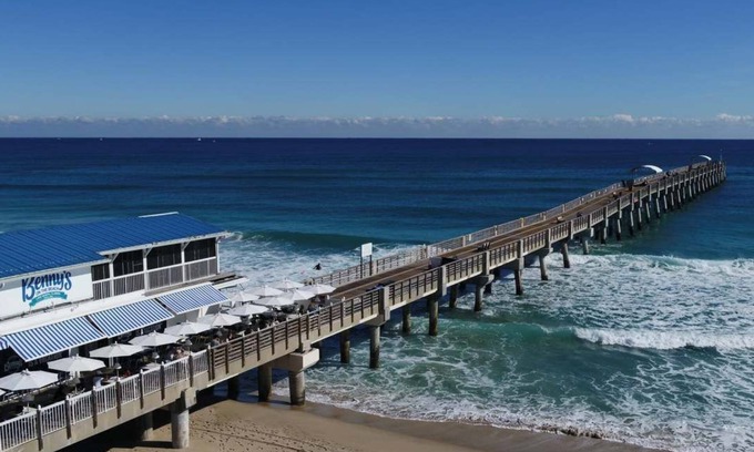 Mango Groves Apartment | Tropical Maritime 1.5 mi to beach & 0.3 mi to downtown