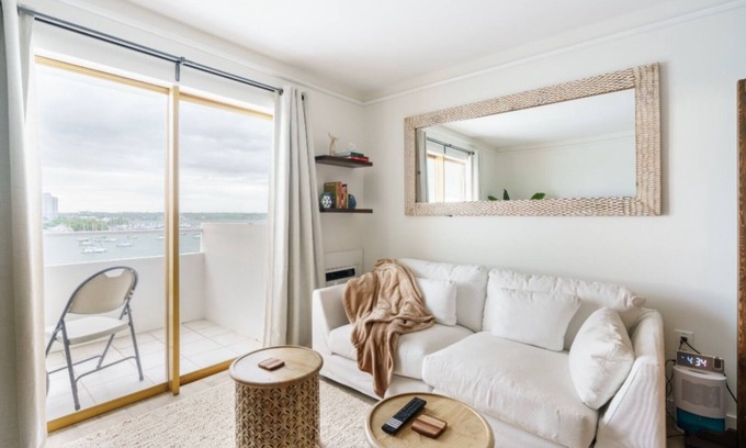 North Bay Village Apartment | Tropical Oasis Getaway