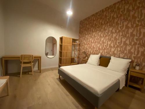 Moroni Hotel | Tropical Oasis Hôtel