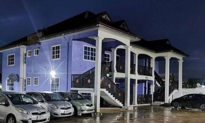 Accra Apartment | Tropical Oasis in Accra - 2 Bedroom Apartment