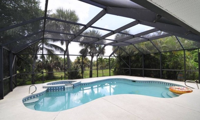 Floridana Beach House | Tropical Oasis - Long Term 90 Day Rental