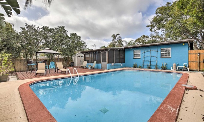 Palm Harbor House | Tropical Palm Harbor Retreat with Lanai and Patio!