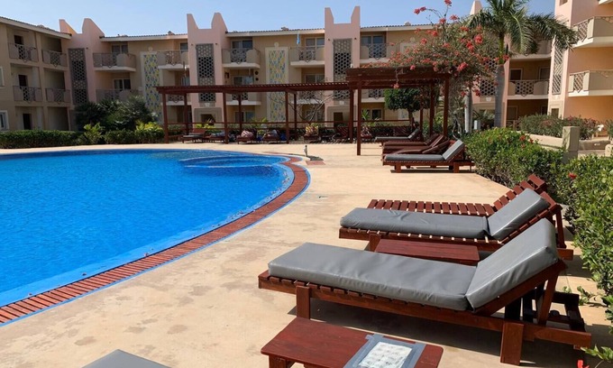 Santa Maria Apartment | Tropical Pool View - Two bedroom & Wifi