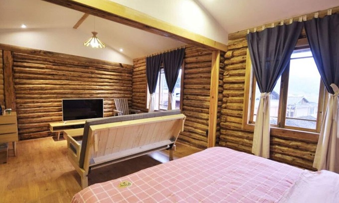 Jinghong House | Tropical Rainforest Cabin