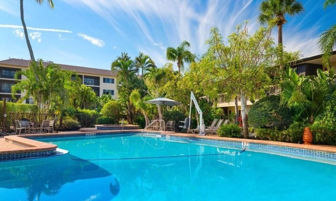Moorings Hotel | Tropical Retreat Room w/Kitchen + Garden Views