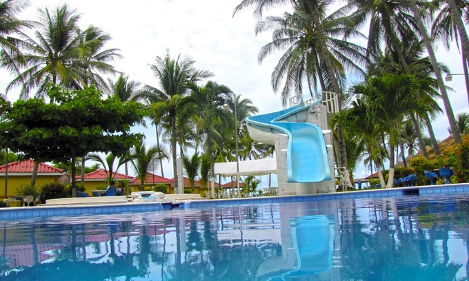 El Cuco Hotel | Tropiclub Playa El Cuco